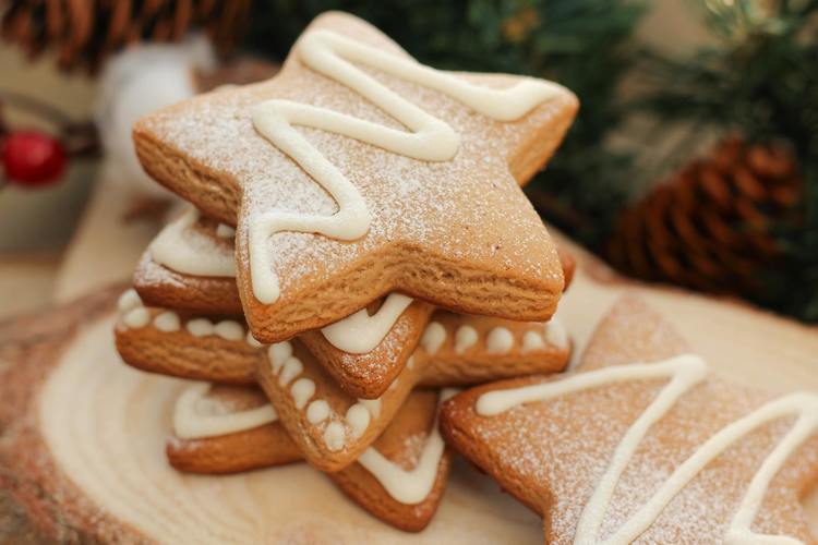 Cookies Recipe - Gingerbread Star Stack