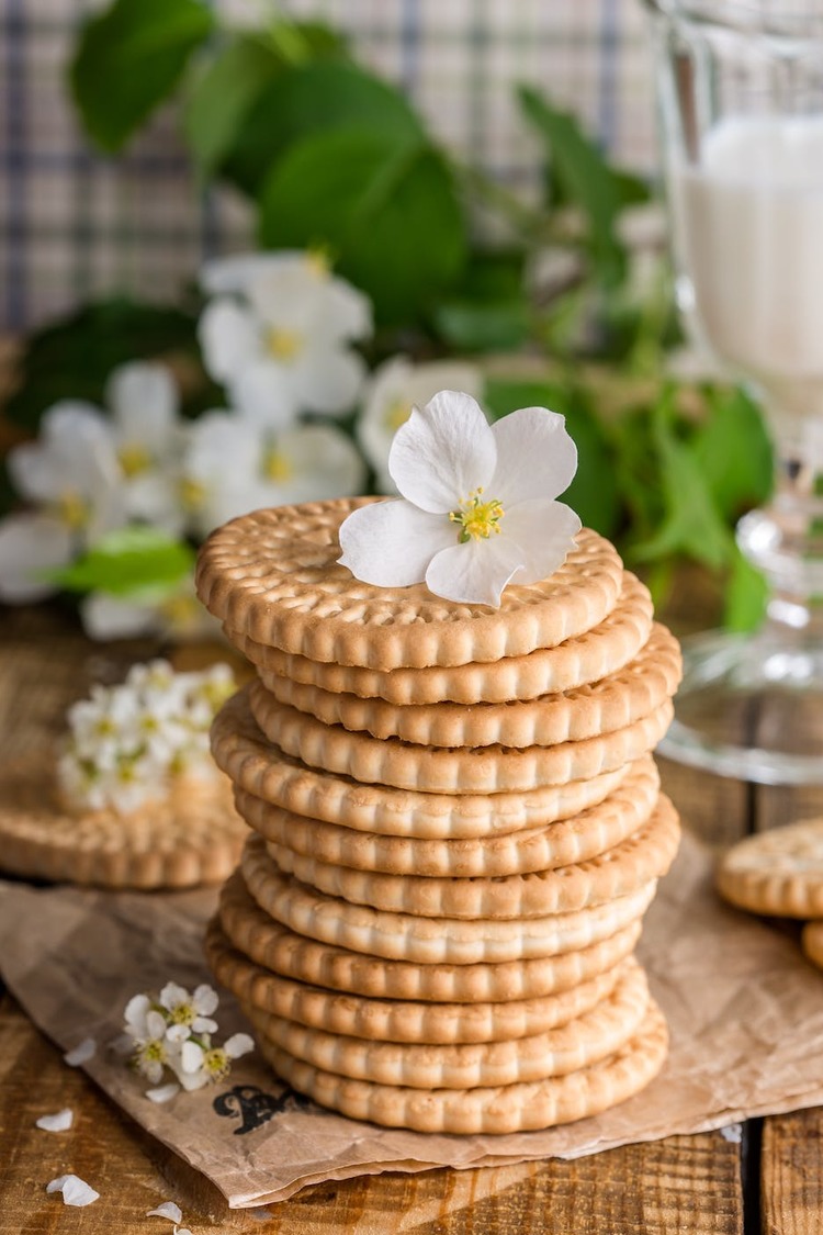 Traditional Vanilla Biscuits Recipe
