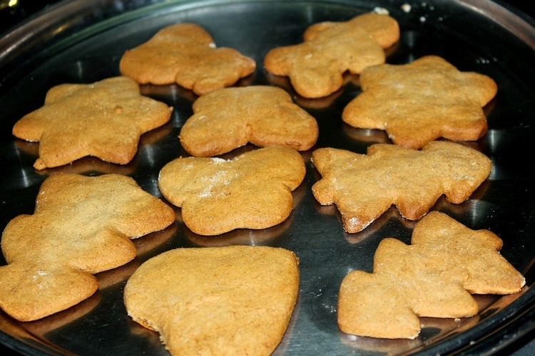Ginger Cut-Out Cookies Recipe