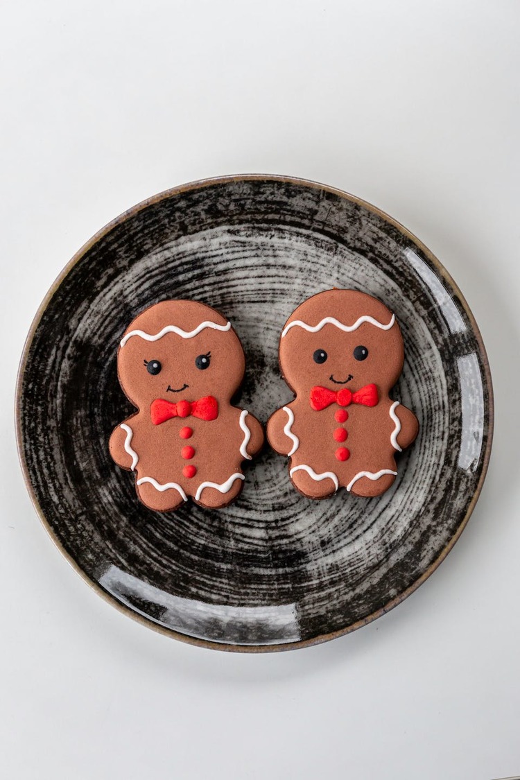 Mini Gingerbread Cookies